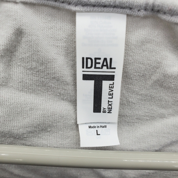 New Year Same Great God Short Sleeve T Shirt Women Size Large Grey NEW - Picture 2 of 2